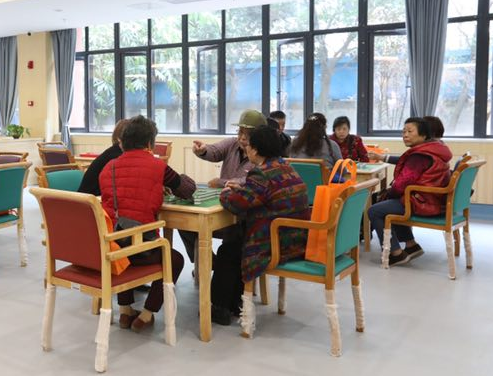上海社区养老为什么发展迅速 上海社区养老为什么发展迅速
