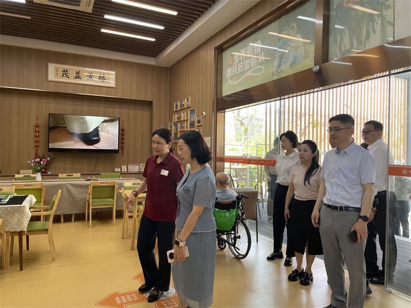 椿萱茂资讯丨聚焦医养结合及专业照护实力，南充市民政局赴椿萱茂·登云护理院考察调研-养老院